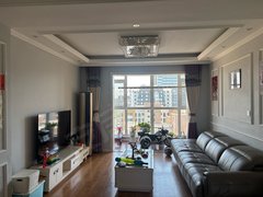 胶州宝龙城市广场小区 3室2厅1卫