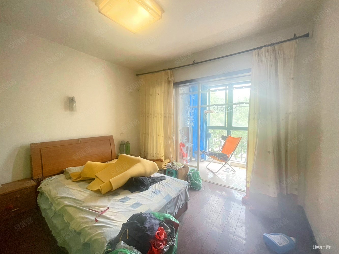 新安一区 90平 两房朝南 简单装修 南北通透