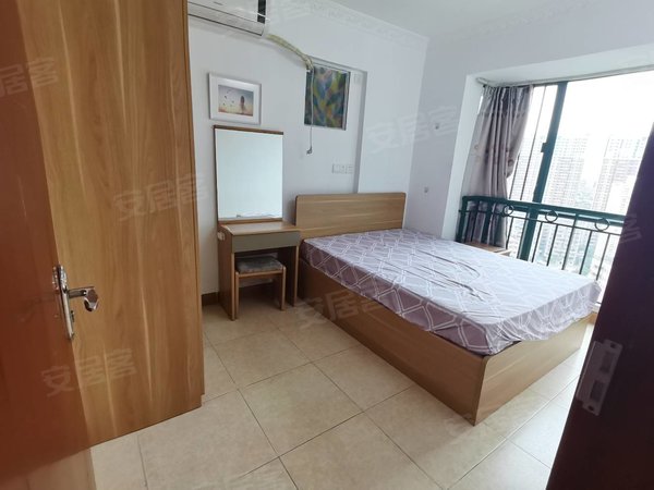 广州海珠滨江东海印南苑南向两房 可大胆还价 采光通风超棒 看房方便