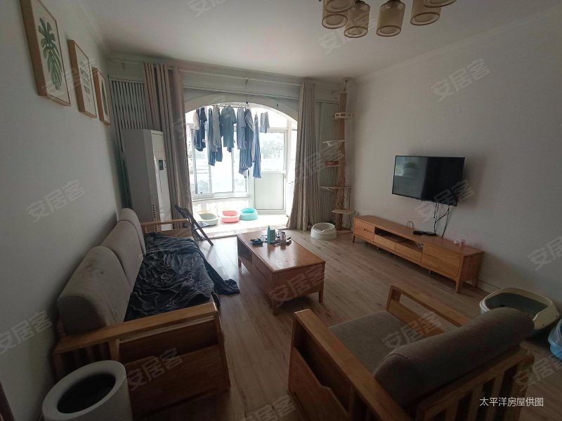 阳明国际花苑(一至三期) 出行方便 南向采光好 医疗配套成熟