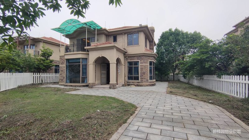 碧桂园假日半岛 独栋别墅 楼龄新 大花园 小独栋 看房方便