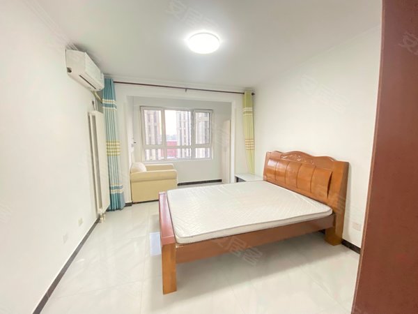 北京大兴庞各庄隆兴园二里隆兴园精装一居室 全齐 南北通透 电梯房