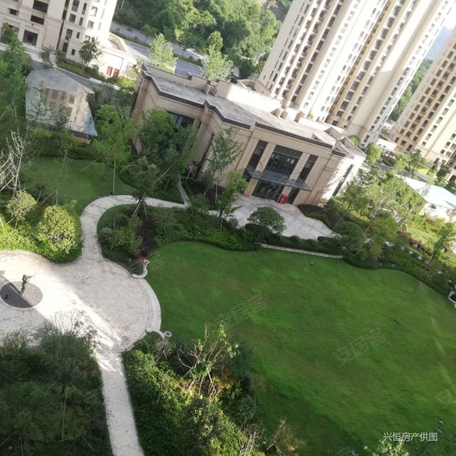 飘鹰富春江花苑 装修 次新小区 带电梯 朝南 正规商品房