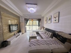 巴中巴州白云台急租半山逸城精装小三居家具家电齐全拎包入住出租房源真实图片