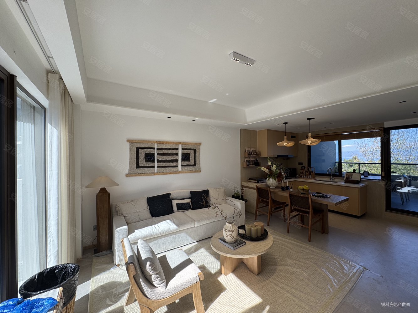 大理的小院子北区2室2厅2卫150㎡南北180万