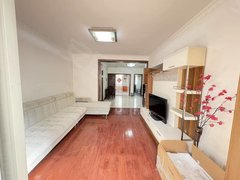 铜陵铜官万达广场万达对面，龙潭新村，精装修，家具家电齐全，出入方便，拎包入住出租房源真实图片