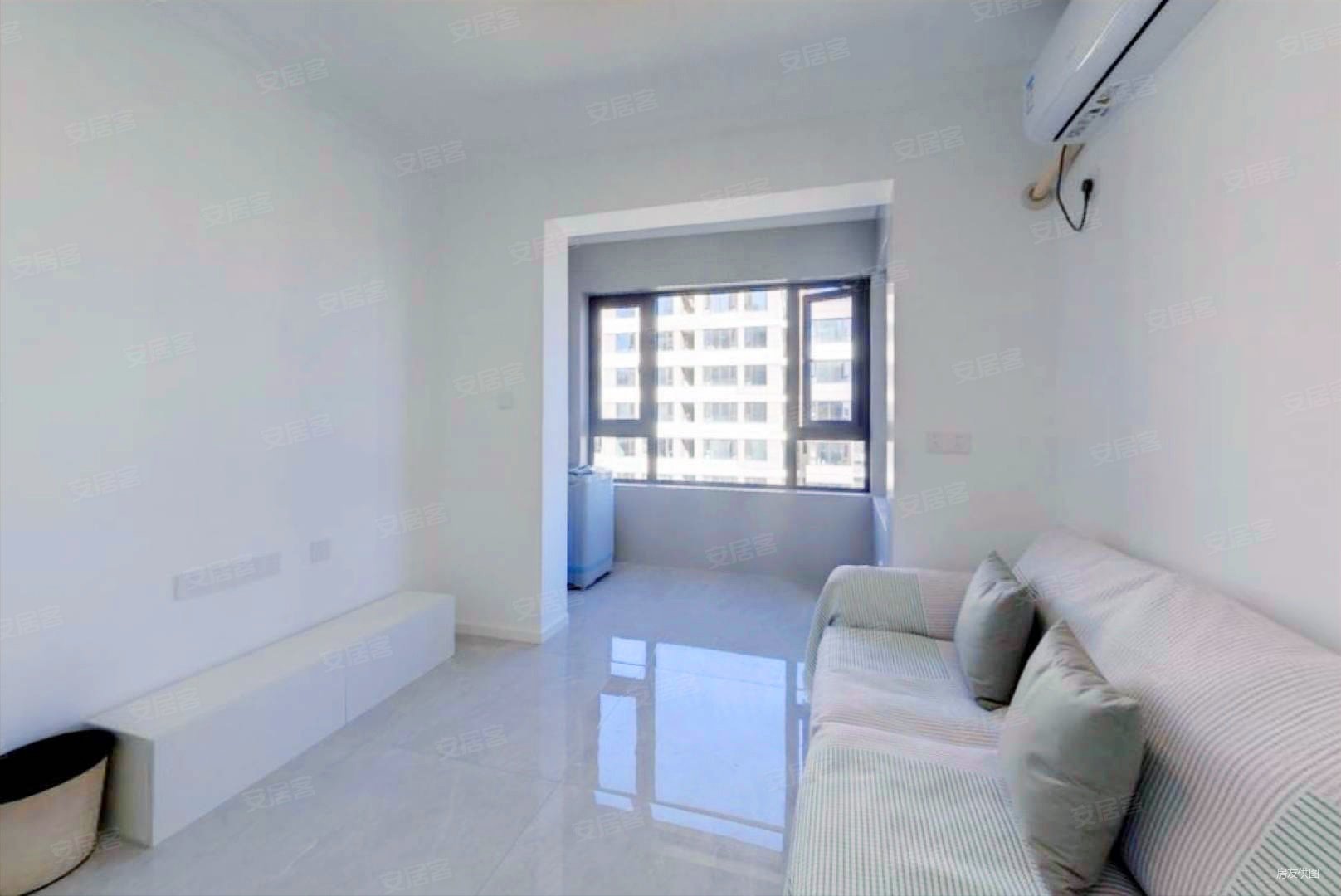 汇泉景悦城2号院3室2厅1卫80.25㎡东北105万