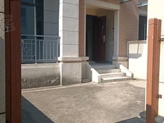 舟山定海临城小区进出方便,可停多辆车,有院子带阳台,适合工作室,员工宿舍出租房源真实图片