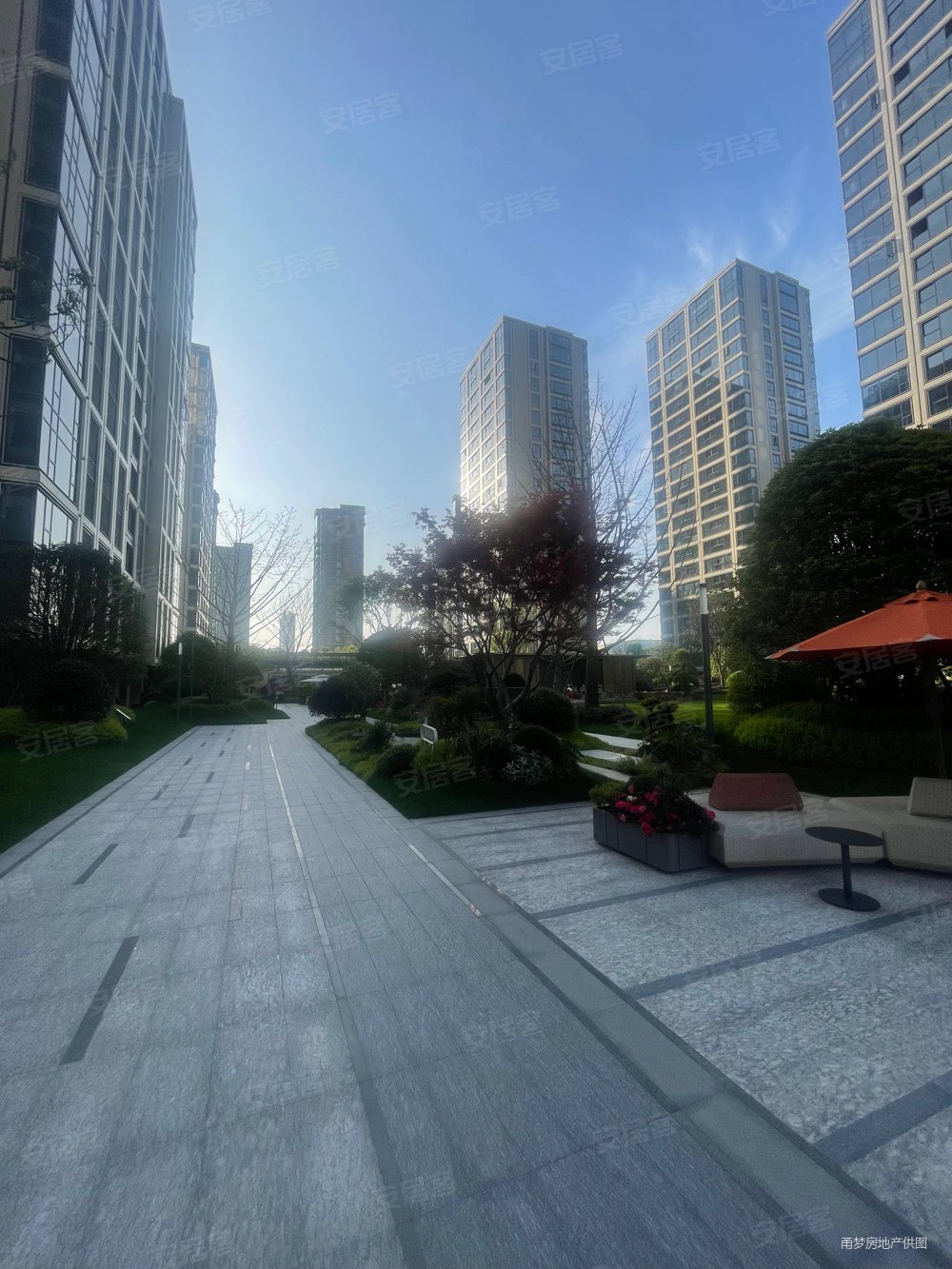 急卖急卖专做滨江誉品房源多多欢迎咨询