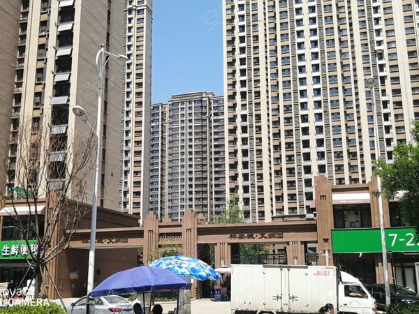 济南历城小清河祥泰城文鼎园南北通透,四台空调,有钥匙,随时看房,拎包