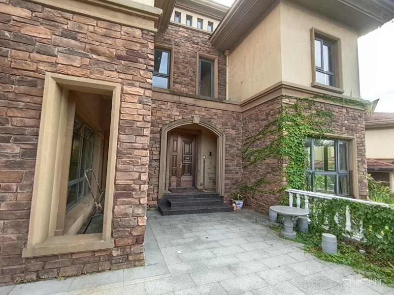 >南昌二手房>新建二手房>工业大道二手房>保利半山国际比弗利(别墅)>