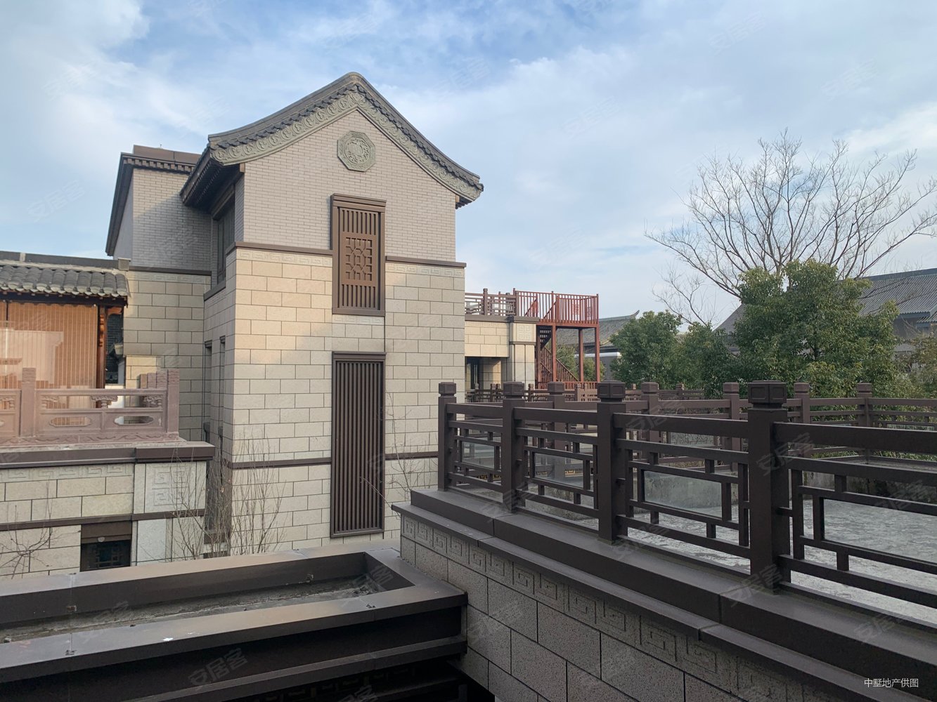 紫蓬山中国院子二期国风大宅前后双花园另有双露台赠送