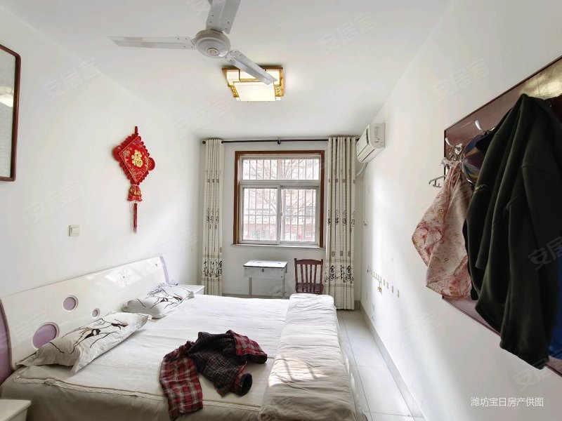 59万买西城 万兴苑一楼带车库