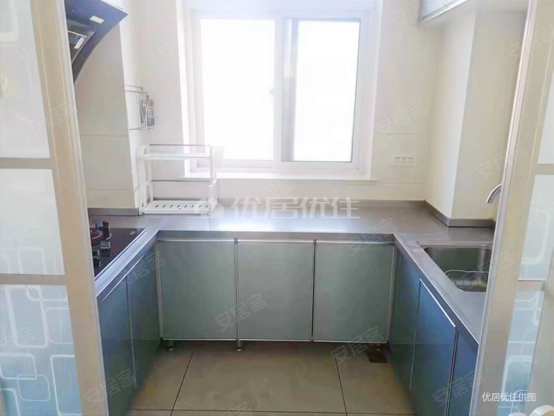 精装带家具家电过五年,名仕园(莱西)二手房,49.