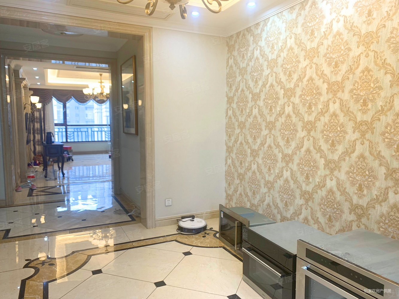 琴湖壹号豪装诚心卖四房两卫满两年琴湖小镇隔壁先到先得招商城边