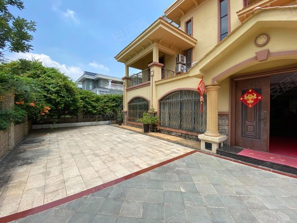 南宁青秀东盟商务泰国城(别墅)真实在租!