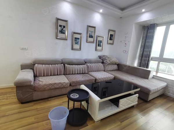 重庆长寿凤城街道香堤雅郡香缇雅郡精装两室,出租,八百月租出租房源