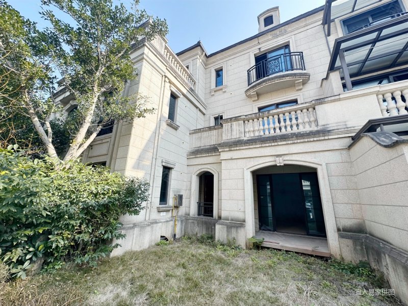 可按电梯别墅 带私家花园 共4层 带露台 高顶别墅,碧桂园翡翠湾二手房