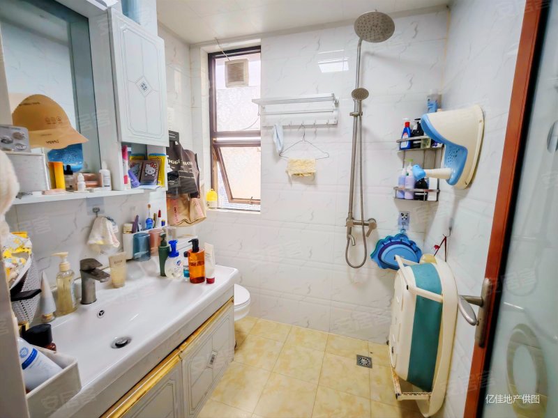 厚街万达御湖公馆精装两房业主急售 高楼层景观好 满五无个税