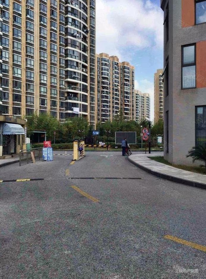 可拎包入住!价格可大刀,东源名都(东区)二手房,670万,2室2厅,2卫,111.