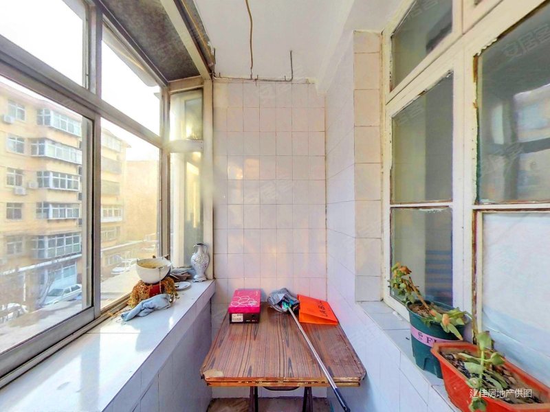 真的房好楼层石岗二校三室总价低