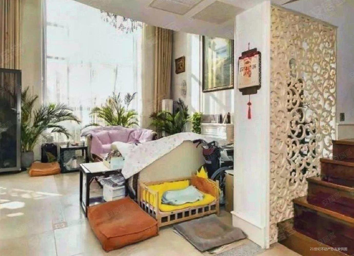 一栋洋房4室2厅3卫175㎡南北800万