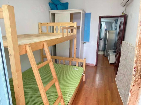 深圳福田景田北景华苑(福田)武警大厦景华苑 17楼42平一房一厅 大阳台