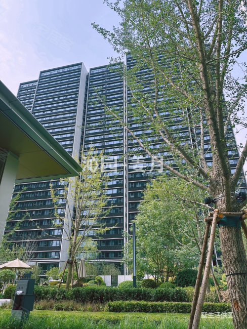 地铁口现房!,绿城沁园二手房,620万,3室2厅,2卫,106平米-北京安居客