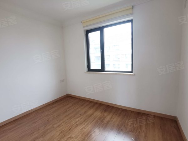 【多图】保利堂颂,二十八中租房,保利堂颂 4室2厅2卫 电梯房 精装修