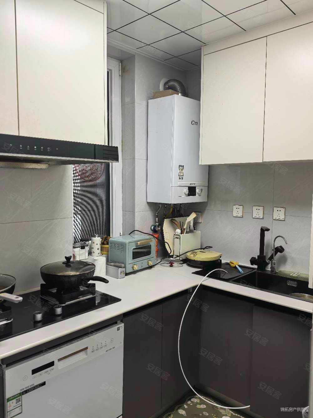 水岸壹号3室2厅2卫108.84㎡南北87万