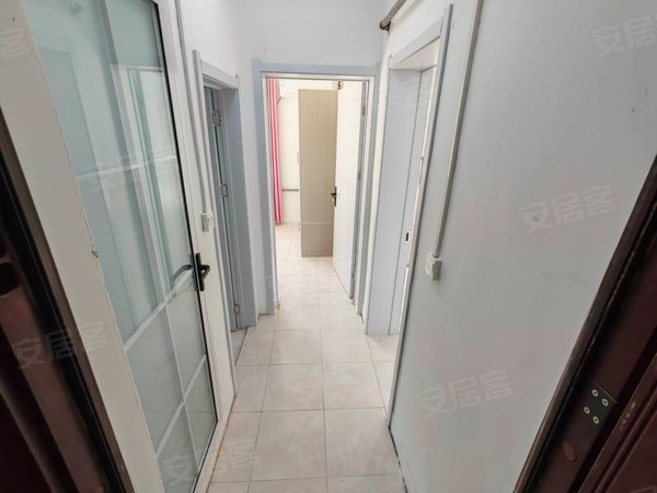 沿线鲁润名商旁施尔明育文中学联勤宾馆大润发,市中租房-济南58安居客