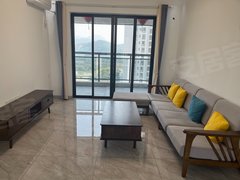 海丰鹅埠鹅埠城区辉煌花园 4室2厅2卫 129平 精装修 电梯房 拎包入住出租房源真实图片