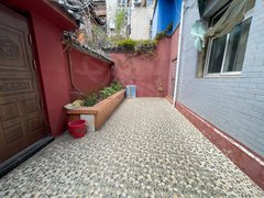 丽江古城光义街古城北门停车场附近带院小庭院出租4室1卫空房出租房源真实图片