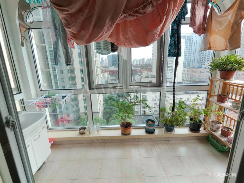 上海房产网>上海二手房>徐汇二手房>徐家汇二手房>天际花园>800_600