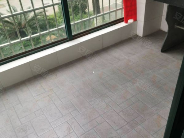 【多图】阳光小区,宁海大厦租房,阳光小区1楼80平方,隔了3个房间,普通