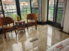 万宁兴隆华侨农场华侨农场太阳河温泉度假中心 5室2厅3卫出租房源真实图片