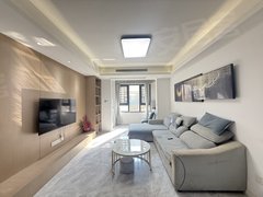 武汉洪山光谷东光谷六路~海康威视~创新天地~飞速创新~华为~小米~大悦城~出租房源真实图片