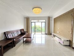 北海银海万达广场银海区 万达对面 港鹏印象 一梯两户 南北双阳台 三房两卫出租房源真实图片