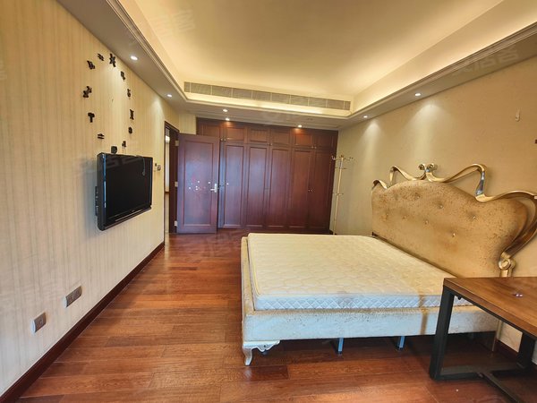 【多图】万科紫台,虎门公园租房,万科紫台 4室2厅3卫 精装修 电梯房