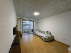 延边延吉铁南区H铁南伟辉C区步梯4楼 一室一厅 家电齐全 干净 可月付出租房源真实图片