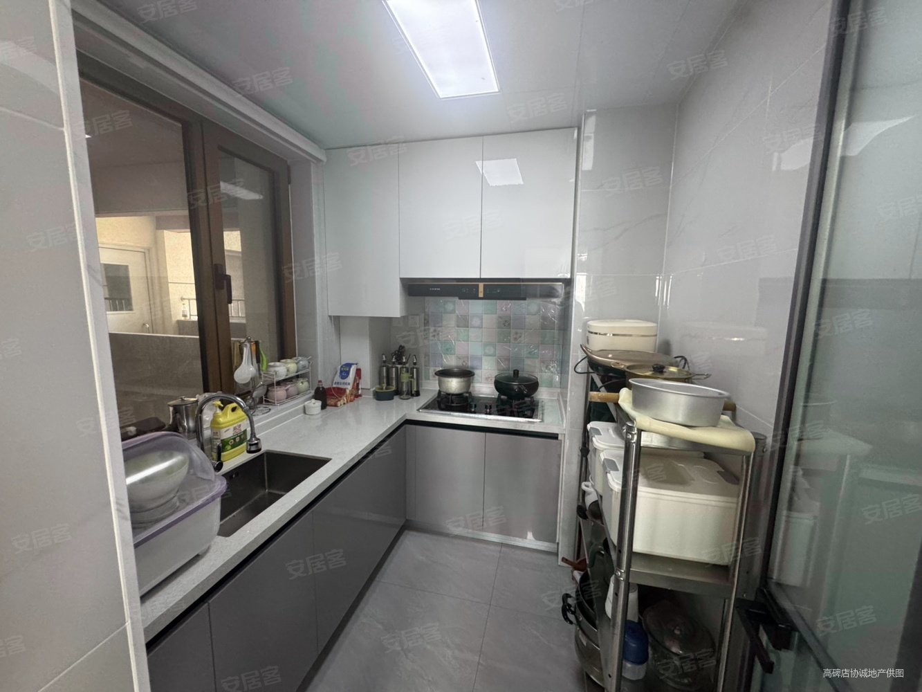 荣庭水墨紫棠2室1厅1卫89㎡南北55万