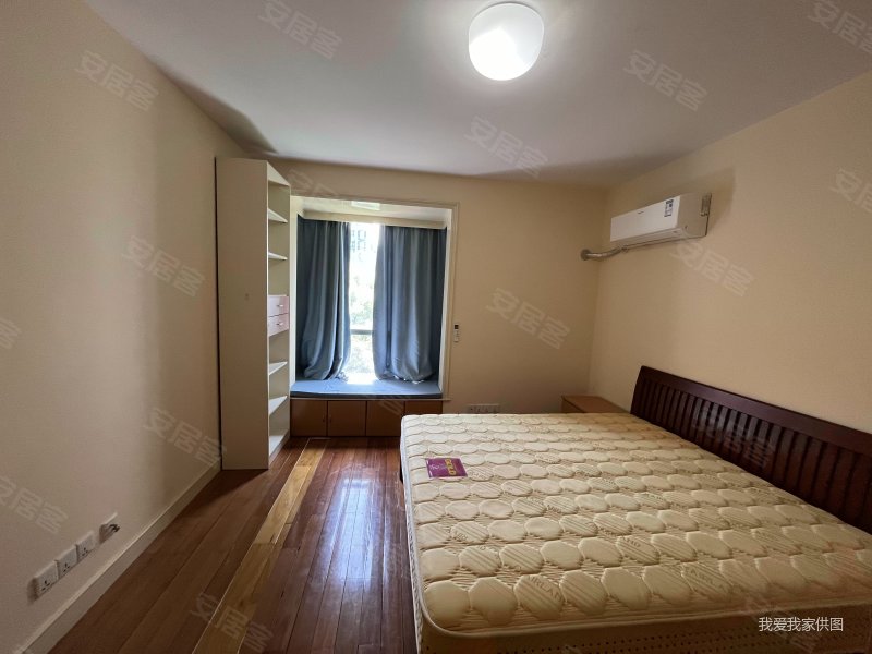 商圈成熟 刚需两居 近地铁 产权清晰 电梯房 医疗配套成熟,龙柏香榭苑