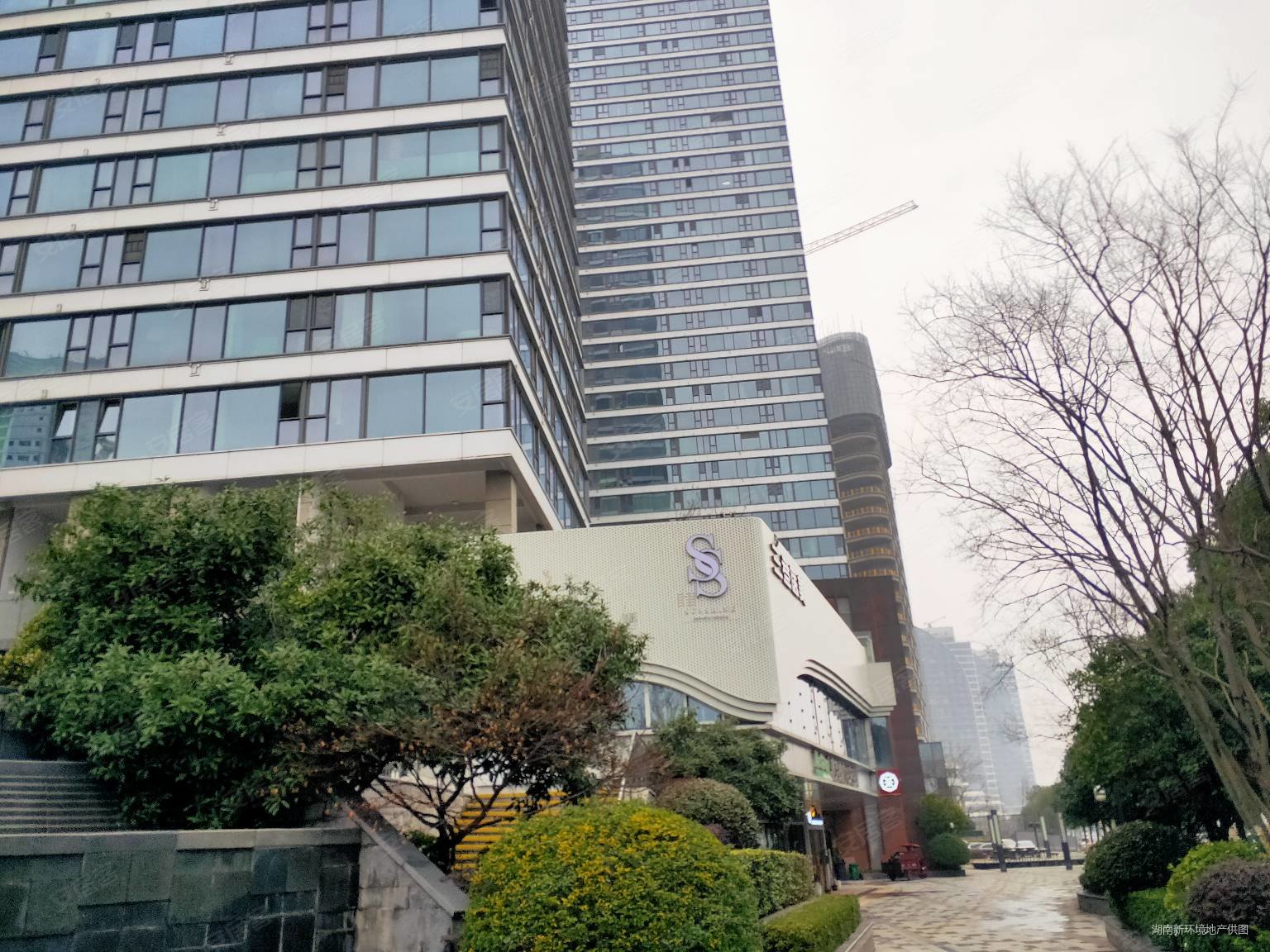 长沙房产网>长沙二手房>岳麓二手房>长郡双语中学二手房>远洋外滩壹号