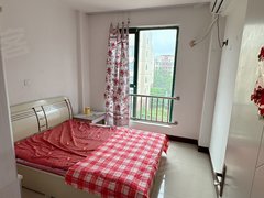 龙口南山丁冇街出租世纪花园两居室,家具家电齐全,拎包入住出租房源真实图片