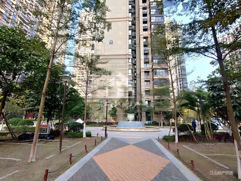 兴宁区那考河公园畔中海悦公馆楼中楼135万拎包入住