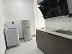 安吉递铺博瑞广场翡翠湾西区一室一卫，卧室朝南采光好出租房源真实图片