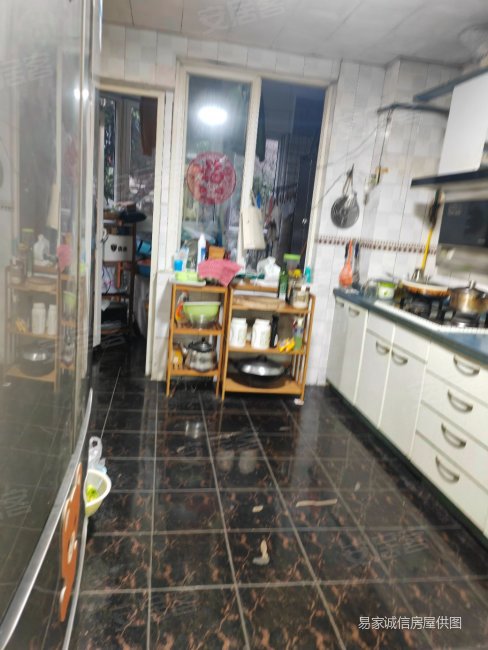 格林花园 南北通透 精装可拎包入住 双卫格局 交通便利