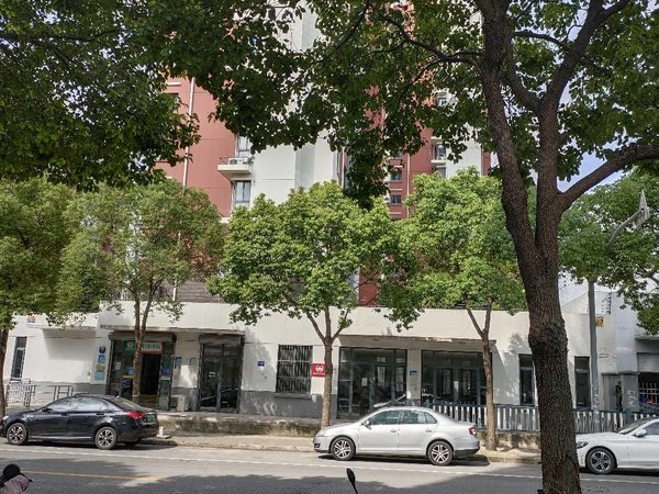 上海浦东航头鹤沙航城东茗苑(中区)紧邻16号地铁鹤沙航城精装一房低价