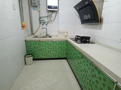 周口项城市市标睿智新天地,两室,简单装修,家具家电齐全,看房方便。出租房源真实图片