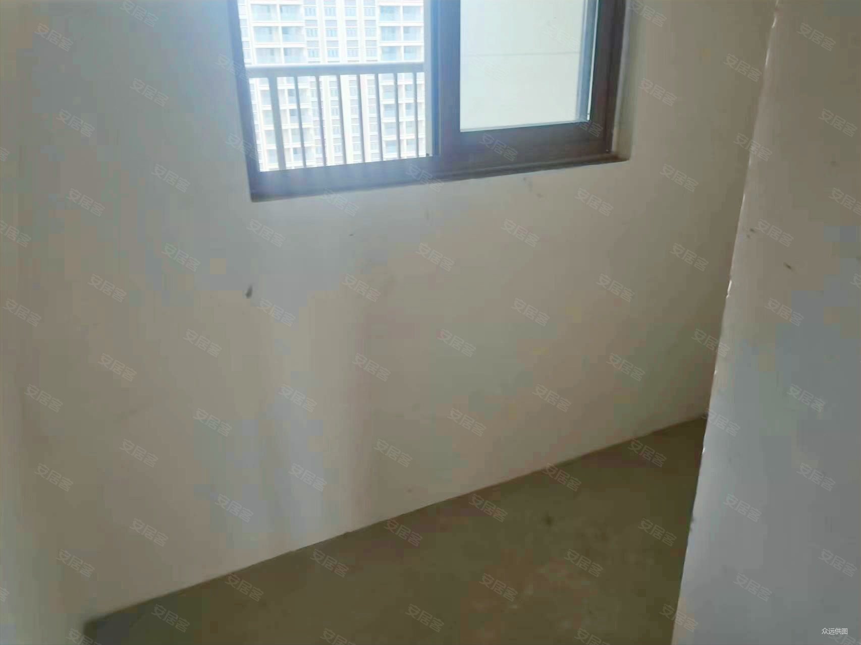 国企开发商 高新地铁三号线 龙湖天街旁 商业配套齐全,通宇林景博园